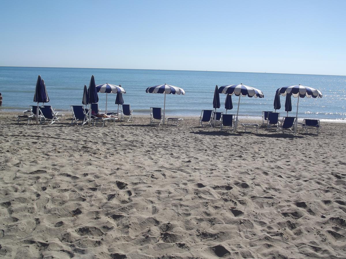 פינטו Hotel Sabbia D'Oro מראה חיצוני תמונה