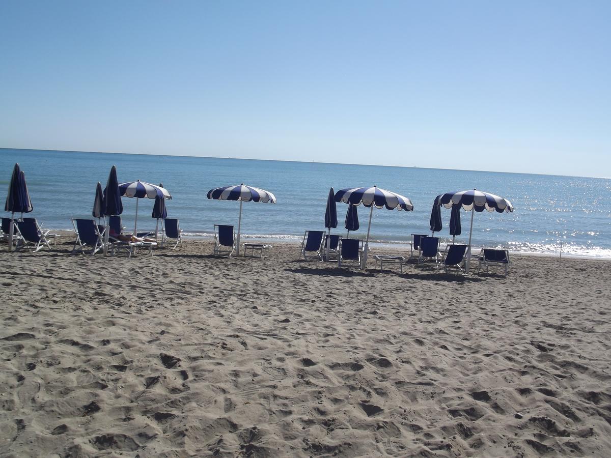 פינטו Hotel Sabbia D'Oro מראה חיצוני תמונה